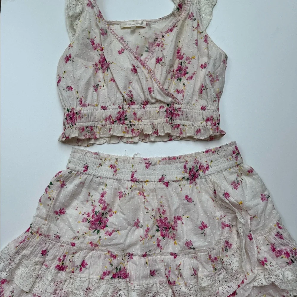 Floral Ruffle Crop Top and Skirt Set - Picture 2 of 4